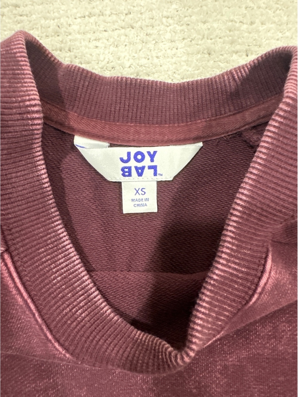 JoyLab Women's XS Burgundy Cropped Sweatshirt - Picture 4 of 6